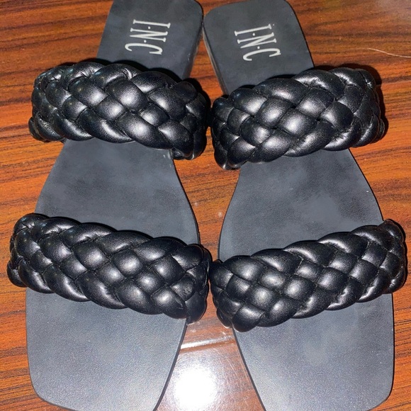 INC flat toe sandals - Picture 2 of 3